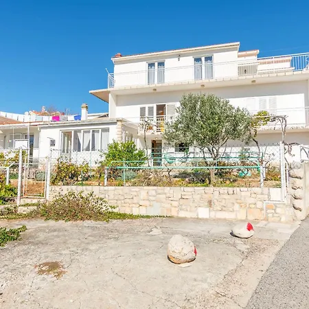 And Milka-jere Primošten