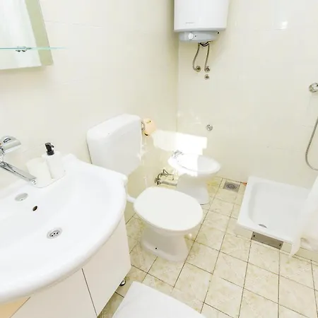 And Milka-jere Apartament *