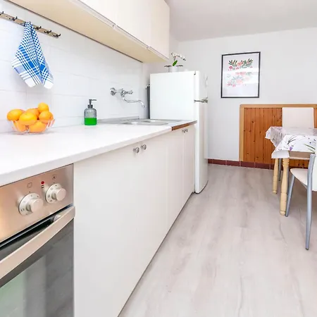 And Milka-jere Lejlighed