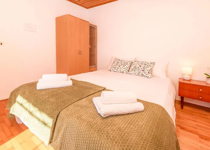 Apartment And Milka-jere