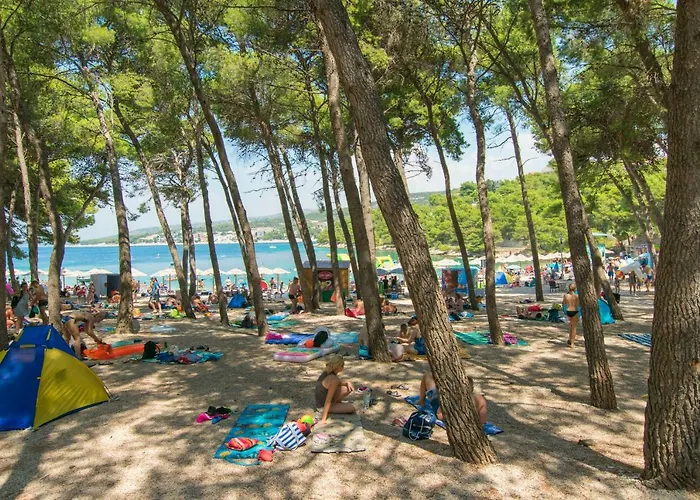 아파트 And Milka-jere *